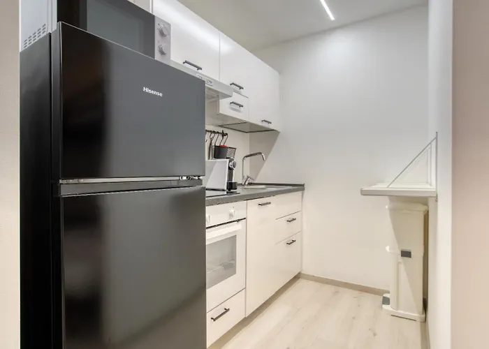 Hostmate - - Suzzani - Bicocca Милан