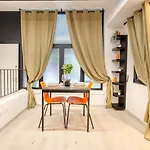 شقة Hostmate - - Suzzani - Bicocca ميلان