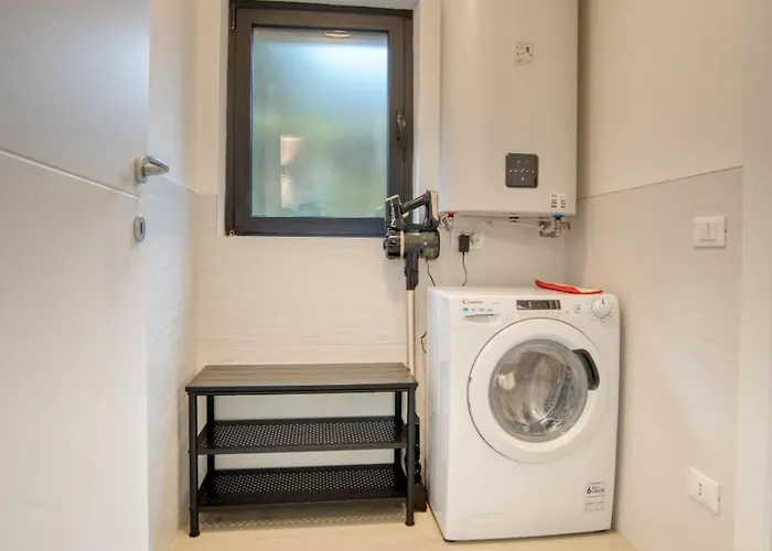 Hostmate - - Suzzani - Bicocca Apartament